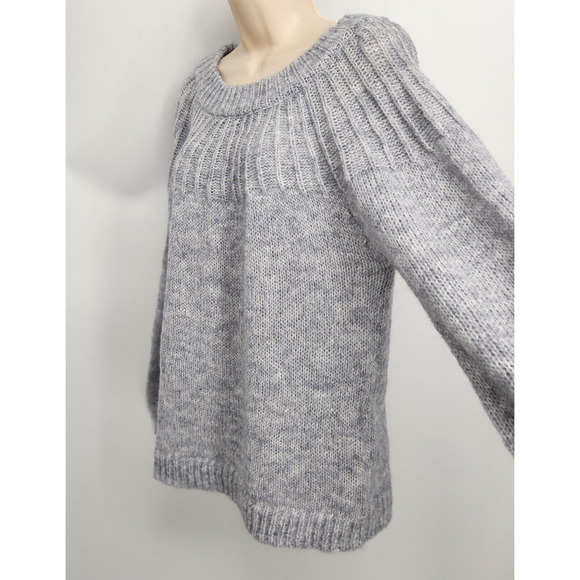 Lauren Conrad LC Sweater Women's Size Large Gray Round Neck w/Key Hole Back Tie - Picture 2 of 10